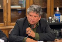 Diputado René Alinco denuncia cinco muertes en menos de dos semanas en ELEAM de Coyhaique y anuncia querella criminal