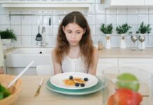 5 recomendaciones para acompañar a una persona con un Trastorno de la Conducta Alimentaria (TCA) durante Fiestas Patrias
