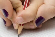 ¿Por qué algunos estudiantes obtienen bajos resultados en el SIMCE? Expertos apuntan a una habilidad que muchas veces no se enseña